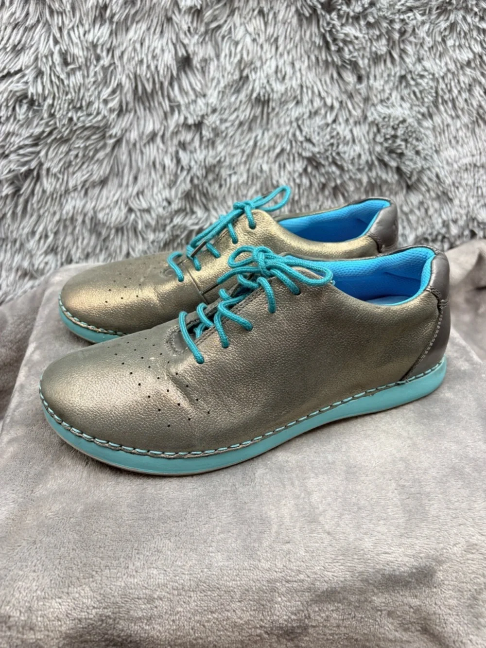 Alegria Sneakers Womens 38 US 8 8.5 Essence Pewter Leather Casual Gray